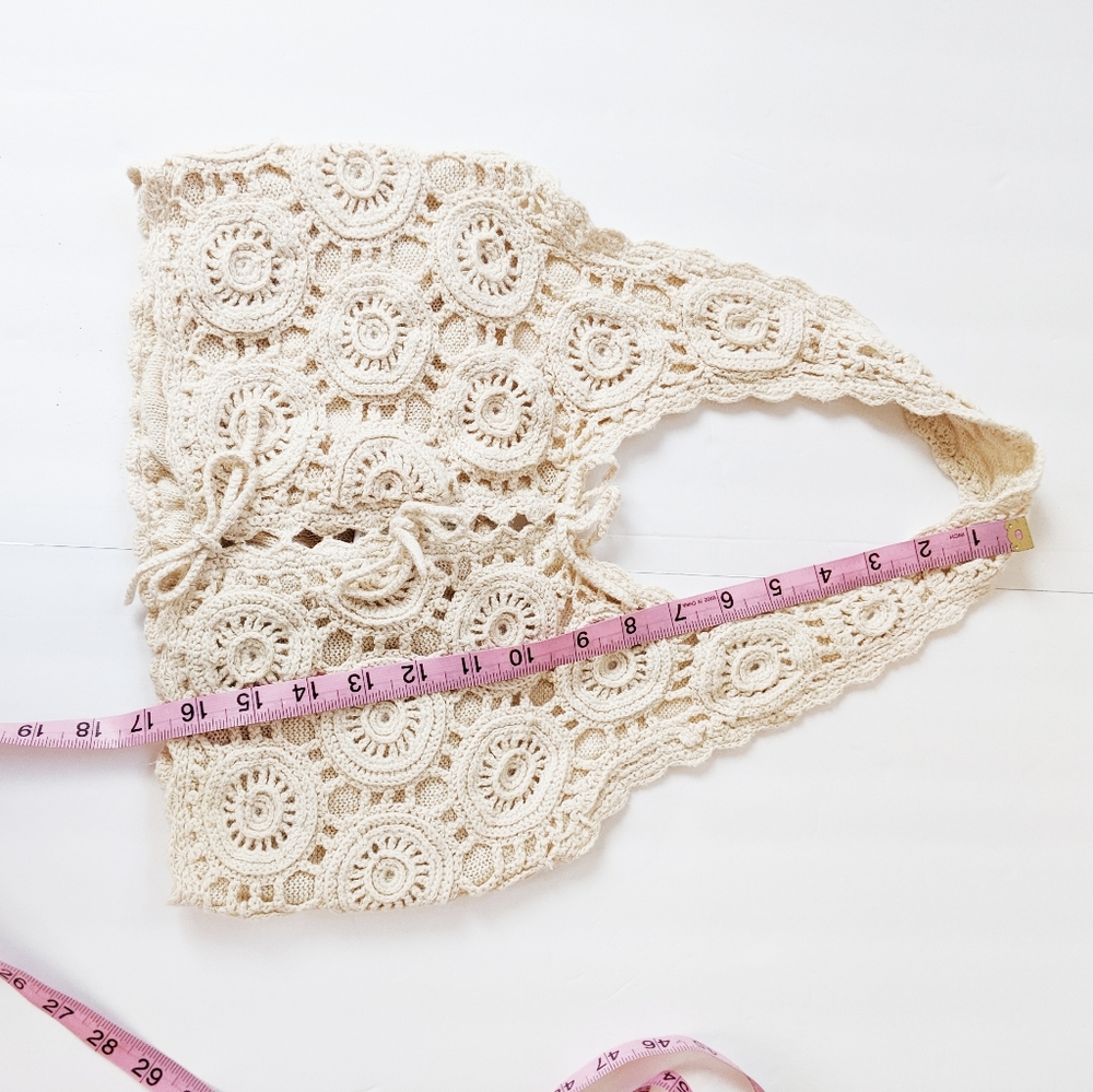 Vintage 90s Moda Boho Crochet Crop Halter Top - Picture 9 of 9